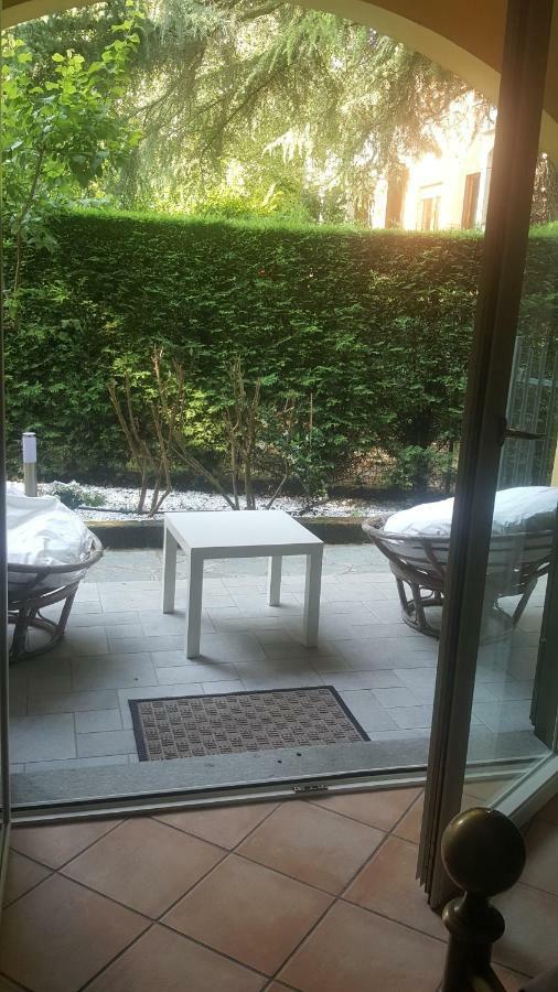 Rose'S Garden - Zona Tranquilla - Vicino Torino Daire Pino Torinese Dış mekan fotoğraf