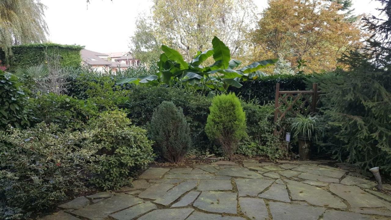 Rose'S Garden - Zona Tranquilla - Vicino Torino Daire Pino Torinese Dış mekan fotoğraf